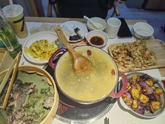 -黑鸡小馆(金源店)