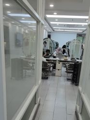 -首脑美发沙龙