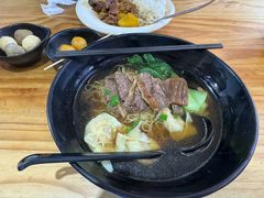 -香港久记牛腩云吞面(友好广场店)