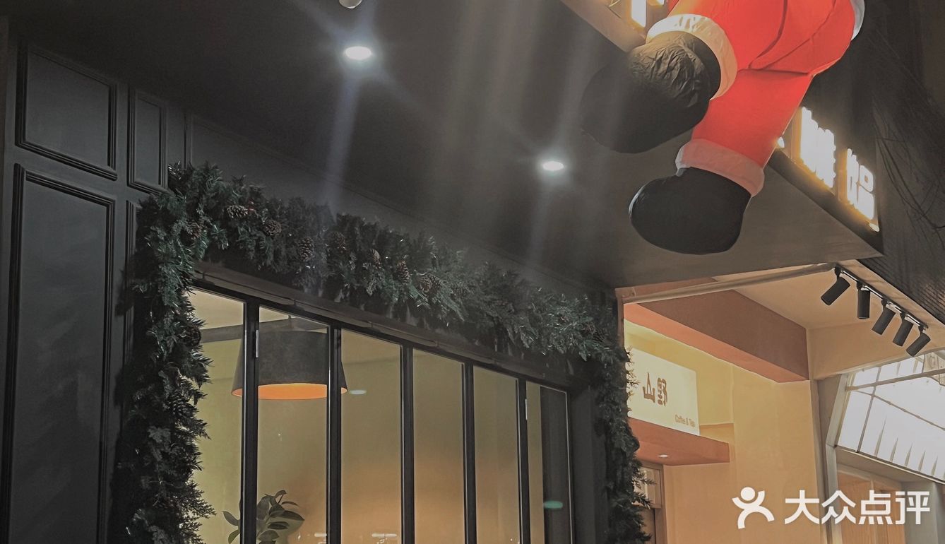 收藏瑰岸这家餐厅很久了，终于有时间来容桂探店一下