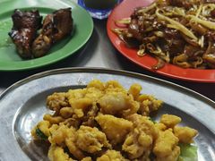 -黄亚华小食店(Jalan Alor)