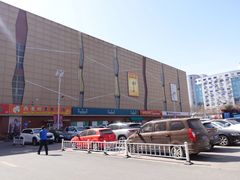 -翠微牡丹园停车场