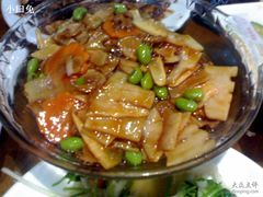 炒南北，本质是某种蘑菇、冬笋、胡萝卜一起-到家尝北京菜(西坝河店)