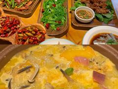 -隔壁老王·家常云南菜(花巷店)