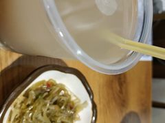 -鑫花溪牛肉米粉(人民广场店)