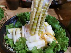 笋尖-湊湊火锅·茶憩(杭州湖滨银泰in77店)