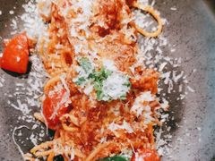 -芭莉与彩虹西餐厅(成都合生汇店)