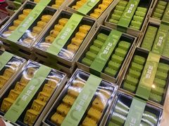 -胖东来生活广场(健康路店)