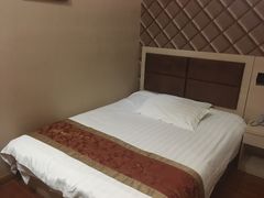 -尚客优酒店(苏州观前街平江路店)