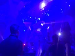 -简奥斯汀·赫本酒吧