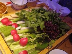 -山河屯铁锅炖(哈西站店)