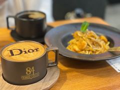 燕麦拿铁-查令84号咖啡馆(金大地1912东西街店)