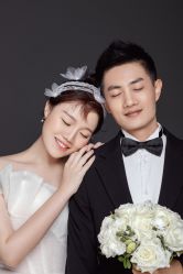 点击看大图 -挪娅婚纱摄影皇家会所