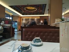-梅利汴京烤鸭•开封豫菜地标店(东司门店)