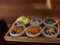 -银米·云南传统过桥米线(双廊黑金冠店)