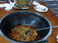 -曹丞相·地锅鸡·地锅鱼(武林店)