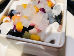 芋圆椰果龟苓膏-老广酒楼(樱花店)