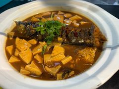 -卢大鲜鱼头捞饭(美利广场店)