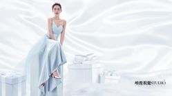 欧美时尚-巴黎婚纱摄影工作室