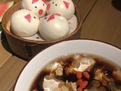 -老板恋上鱼(恒隆广场店)