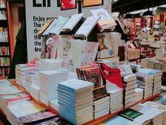 -西西弗书店&矢量咖啡(凯德晶萃广场店)