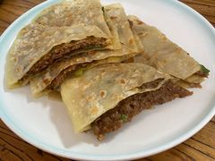 -溢心园香河肉饼总店