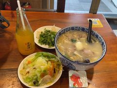 -凤齐羊肉烩面馆