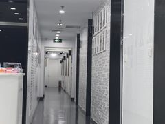 -马泷齿科·皓康门诊(尚都SOHO店)