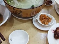 -桥香园云南过桥米线(金马碧鸡店)