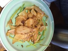 粗茶淡饭•隐庐私厨-粗茶淡饭·隐庐私厨(东亭店)