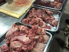 -标记美食新鲜猪杂(兴南大道店)