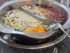 -储奇门鳝鱼火锅(总店)