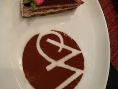 咖啡提拉米苏-WOLFGANG PUCK KITCHEN & BAR(迪士尼小镇店)