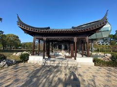 -上海滴水湖皇冠假日酒店