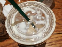 -星巴克(宝山万达店)