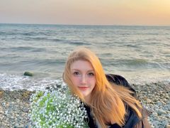-银沙滩浴场