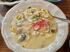-CowCow其其·牛杂咖啡公司(六运店)