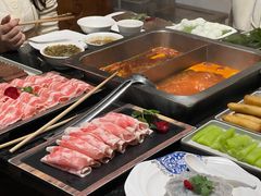 -百年川椒重庆老火锅(光谷店)