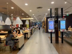 自助取餐区-肯德基(北京南站店)