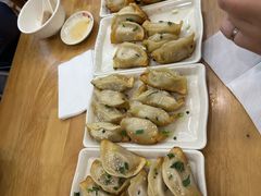-小姜锅贴(凤凰街店)