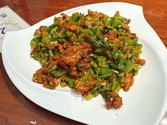 怪味牛柳-恩宏德餐馆(平山道店)