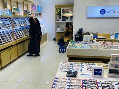 -标准眼镜·蔡司官方授权店(塘沽远洋未来汇店)