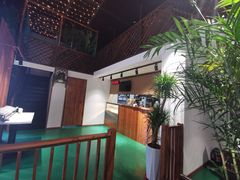 -八月美食小馆(银泰城总店)