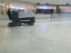 -陈露国际冰上中心(天津嘉里汇店)