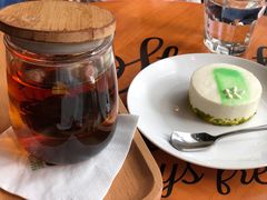 -西西弗书店&矢量咖啡(凯德晶萃广场店)