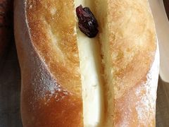 柚子奶昔面包-啊噗吐呦现场烘焙(麦凯乐店)