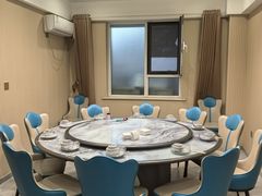 -鱼市酒店(威海水产批发市场店)