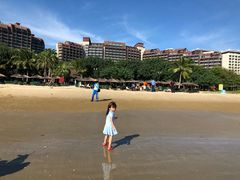 -三亚湾海居铂尔曼度假酒店