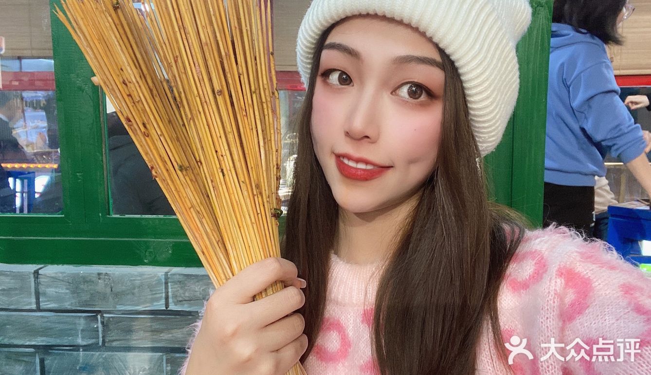 郑州探店｜不愧是郑州串串届的扛把子[调皮]