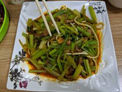 特色炒肉-清真·伊清阁餐厅